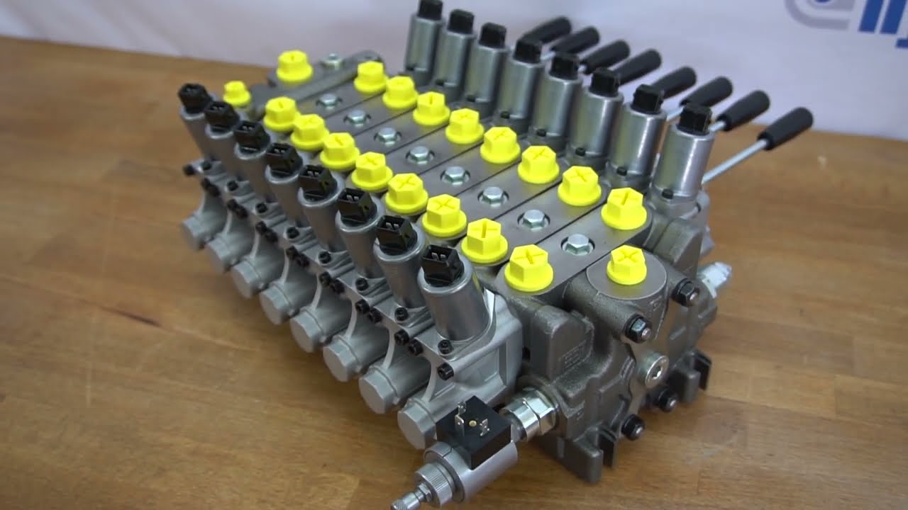8 Functions proportional Hydraulic valve 350 bar 50l/min (13gpm) 24V