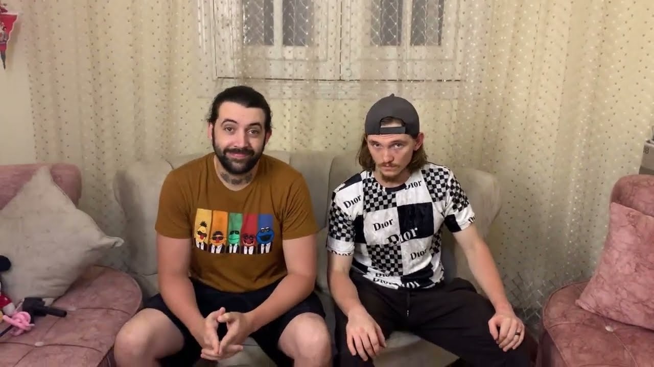 رد فعل زوج اختي الامريكي و زوجي 🇺🇸علي المحشي المصري 🇪🇬