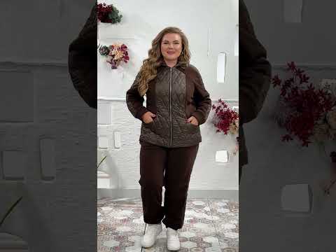 Жіночий зимовий прогулянковий костюм флісовий комбі з плащівкою: кофта-куртка та штани, батал великі розміри, видео 1