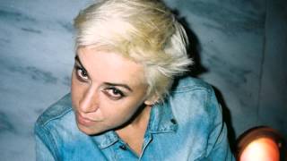 Cat Power - &quot;Back In The Days&quot;