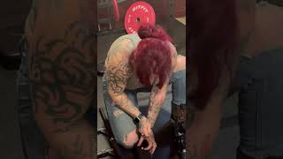 A leg press and missing a not so obvious step. #autumnivy #irl #building #gym #musclemommy