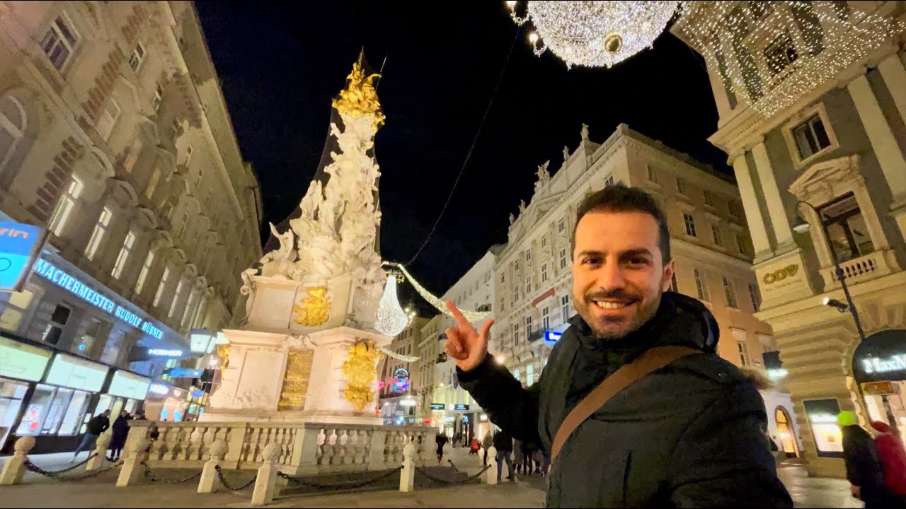 NIGHT LIFE IN VIENNA/ WALKING IN BEAUTIFUL STREET OF VIENNA / NIGHT WALK / CHRISTMAS LIGHTS