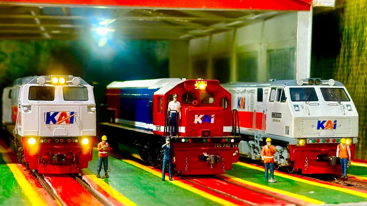 Kereta api CC202,CC206 & CC203 Langsir KA serayu,kontainer & Babaranjang dari depolok hingga anjlok