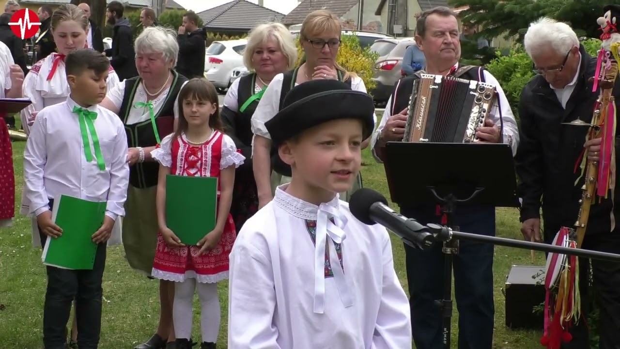 Aj v Košeci pamätajú na tradíciu stavania Mája a pripomenuli si aj oslobodenie obce 1.5.2022