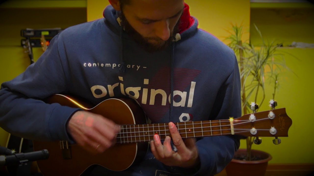 Jingle Bells (Ukulele Fingerstyle) YouTube