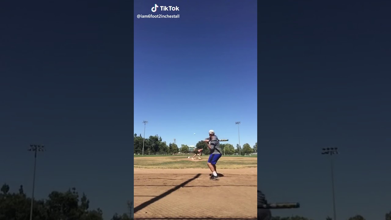 BASEBALL TIK TOK SCARE | Tik Tok|Memes|Scary Video