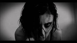Enoid : Ses Crocs Plantés dans ma Chair (Music Video)