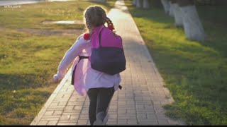 How heavy is too heavy for your child's backpack? Experts weigh in Profile