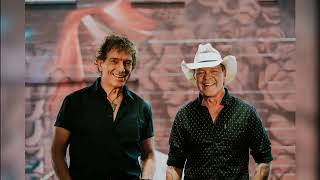 Download Lagu Australian music Legends Ian Moss and Troy Cassar-Daley are Together Alone On The Road and On Vinyl Download Lagu Australian music Legends Ian Moss and Troy Cassar-Daley are Together Alone On The Road and On Vinyl