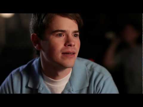a-guy-walks-into-a-bar-(ep.-37)---off-to-college