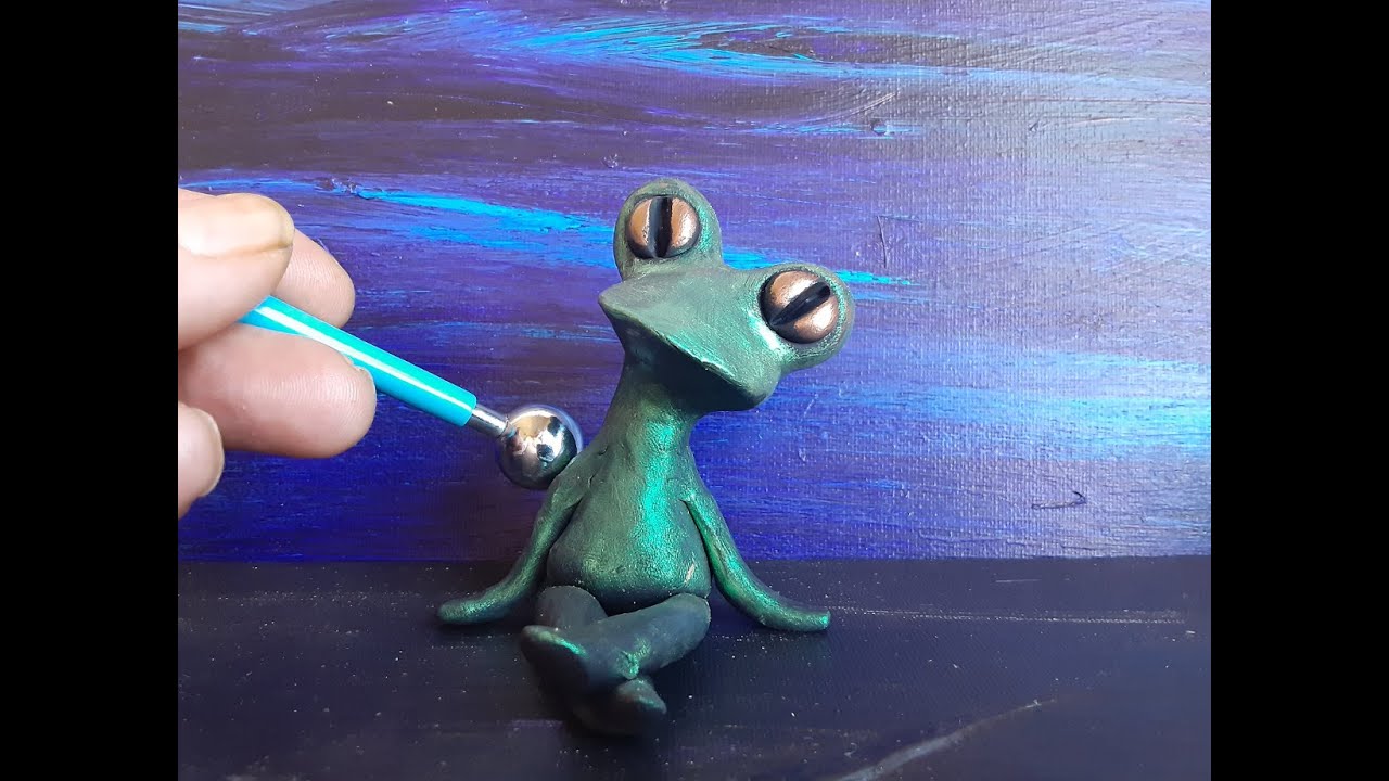 Sculpting with Air Dry Clay: Cartoon Frog 