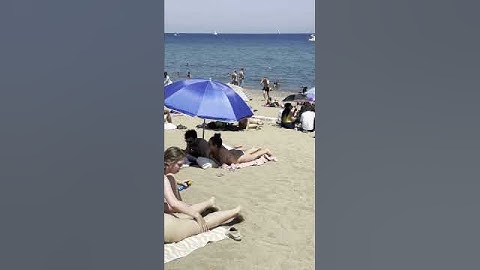 🇪🇸 Sunny day at Barcelona beach Spain