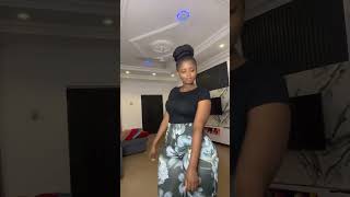 Girl With Big Booty Dance