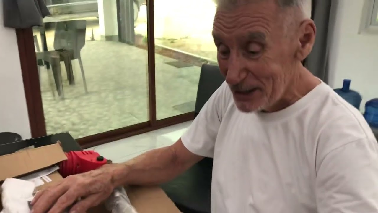 SIGN WHEN YOUR WIFE MADE A BIG MISTAKE AND TAKE ADVANTAGE OF YOU ???