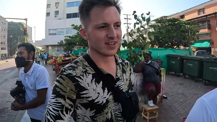 FIRST IMPRESSIONS OF COLOMBIA (Cartagena)