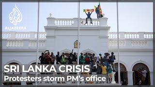 Protesters storm Sri Lankan PM’s office after president flees