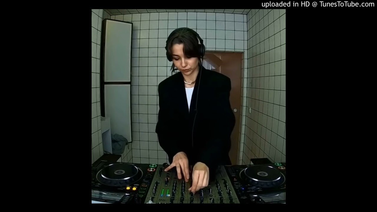 LSDXOXO - Sick Bitch (ANAL HOUSE Remix) [VTSS HÖR MASHUP]