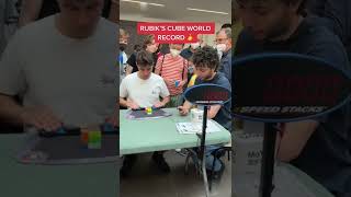 World record "Rubik's cube" |تحطيم    الرقم القياسي لحل مكعب روبيك screenshot 3