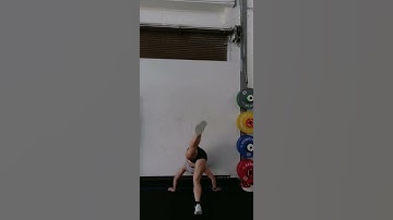 Negative Handstand Push Up