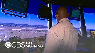 Six air traffic controllers calling in sick caused major flight delays, sources say