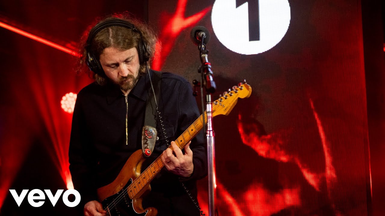 The Zutons – Valerie in the Live Lounge