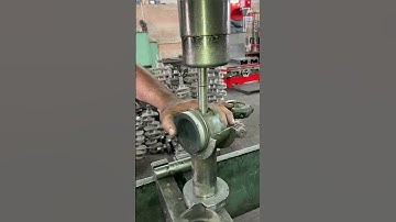 #howto #remove Piston Pin ? #renault #pistons #shorts #mechanic #mechanical #tricks #repair