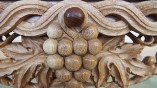 Wood carving. Виноградная гроздь на угловую полку для икон 