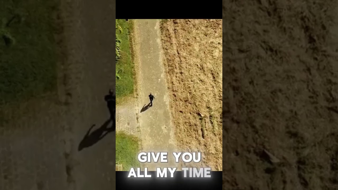 Surinam artist returns back to his country 