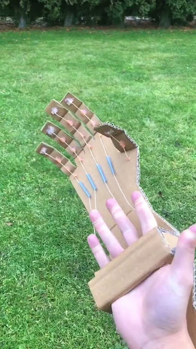 How to Make a Robotic Arm from Cardboard #shorts #lifehacks