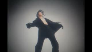 keshi - Kiss Me Right