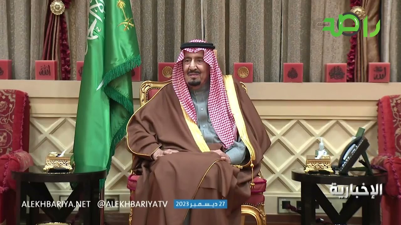 أمام الملك وبحضور ولي العهد.. الأمراء يؤدون القسم عقب صدور الأوامر الملكية بتعيينهم