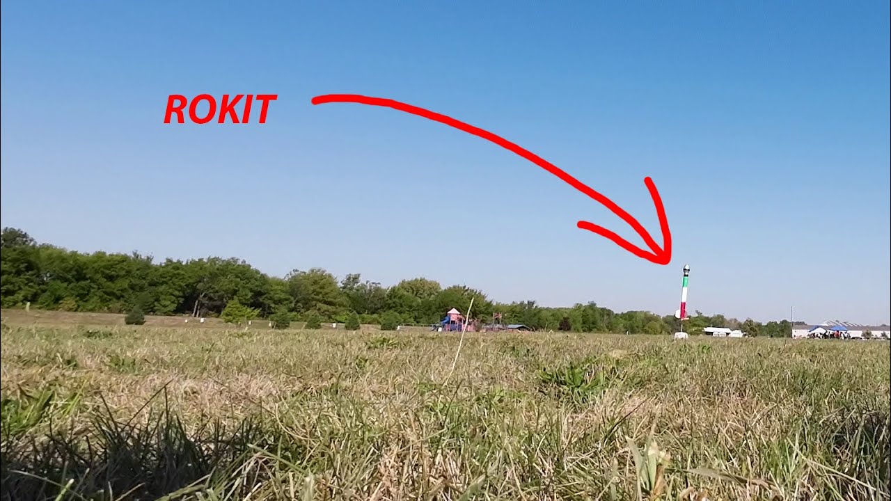 We Build a Rocket for Class (AE 100 UIUC) - YouTube