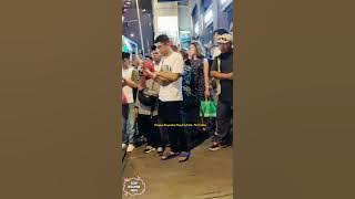 Ini bukan artis biasa2 ... Mark Adam - Mengapa Perpisahan Yang Kau Pinta ft Sentuhan Buskers