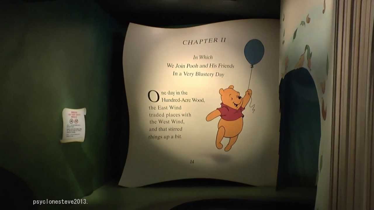 Hong Kong Disneyland .. The Many Adventures of Winnie the Pooh. 香港迪士尼樂園..許多小熊維尼歷險記。