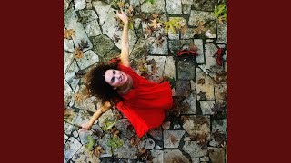 O, Mi Me Vlepete Pou Kleo