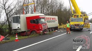 Berging ongeval vrachtwagen A28 Re 83.5 Hattemerbroek