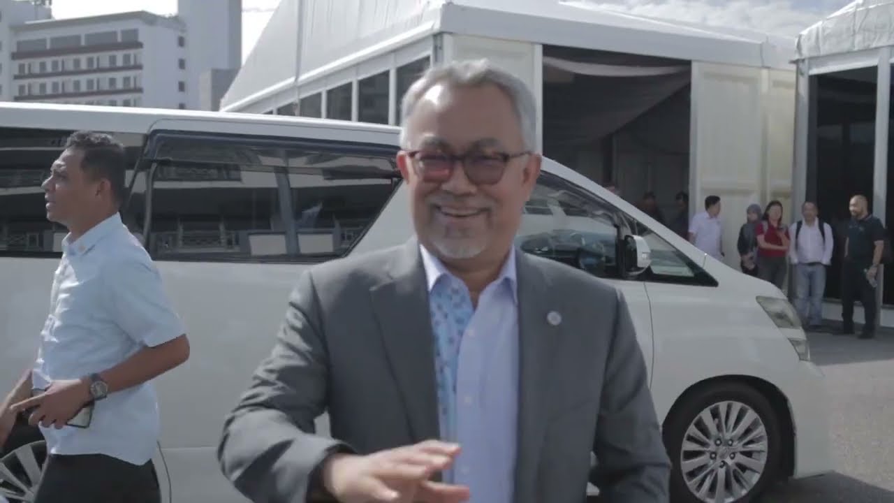 Contagious Malaysia: Celcom 5G