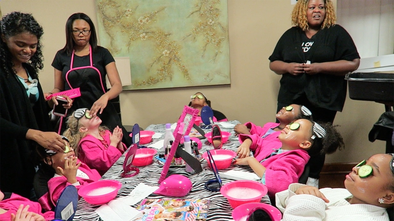 CHYNA'S "SPA-TASTIC" 5TH BIRTHDAY PARTY
