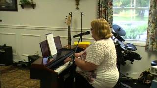 Its So Peaceful In The Arms Of My Lord - Evelyn Moore