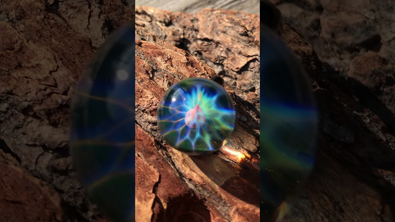 boroccus 3D design handmade boroglass pendant