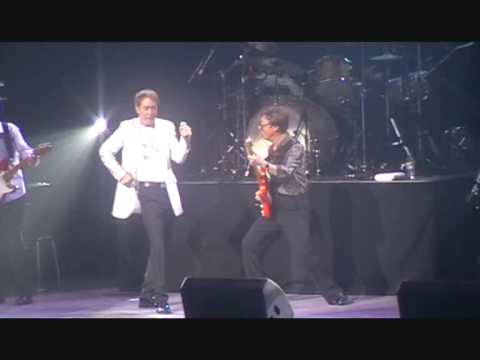 Cliff Richard & The Shadows "Move It" 07/11/2009