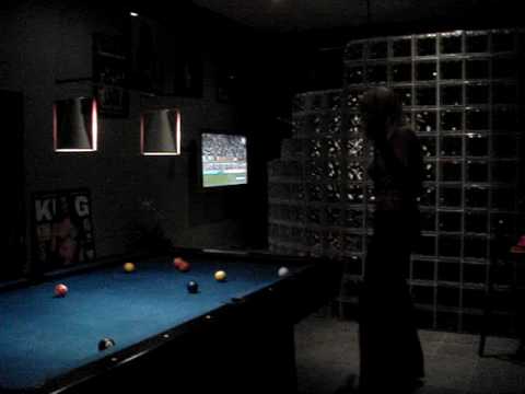 LeJit plays Brooke in Pool @ Circle House Studios ...