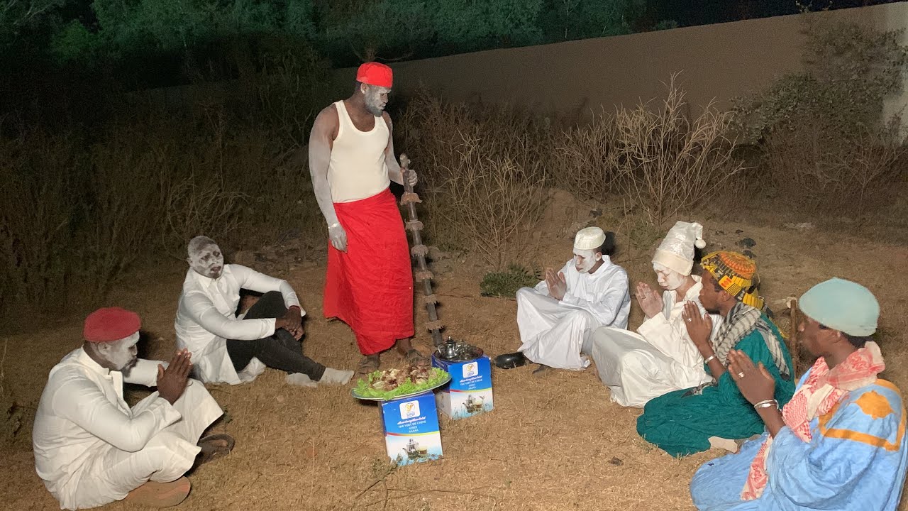 Le Fou Woroli avec Diabate pour le 31 Décembre sa tombe mal