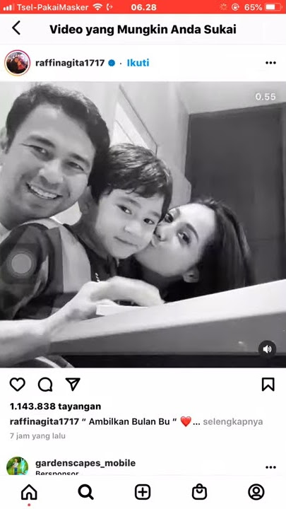 Prnah dihapus oleh youtube karena viwernya melebihi penyanyi aslinya