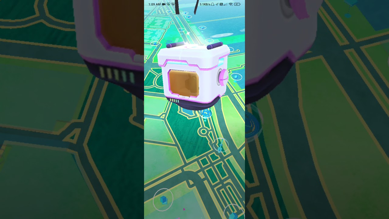 Opening Sponsored balloon gift in Pokemon Go 😳😍 