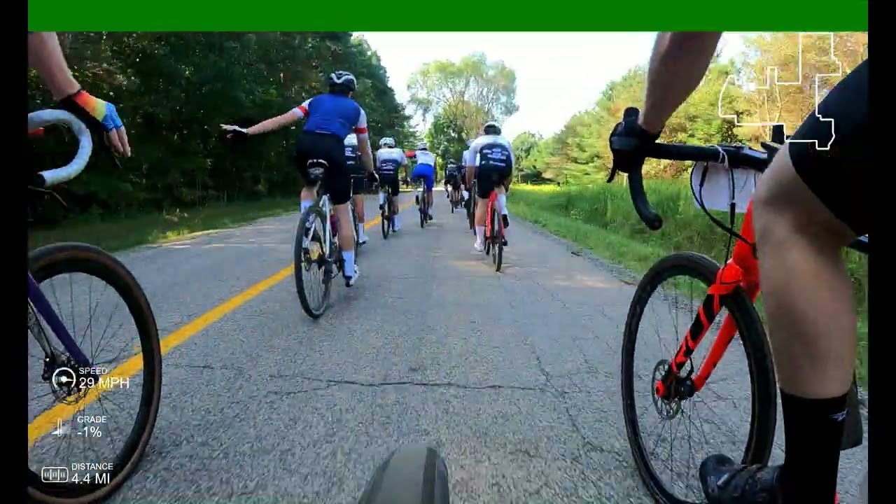 Cedar Blitz Gravel Race 2024 34 Mile Lead Group