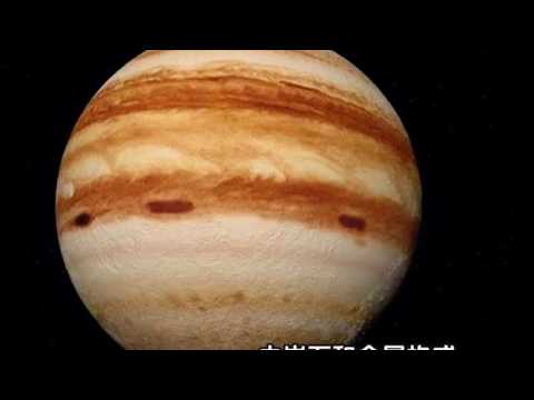 人类终于看清了木星的真面目 结果发现我们被骗了50年 几乎所有人对木星的认知都是错的 这不是一个巨大的气体球 木星是一颗液态星球 它实际上是一颗液态金属星球 在那些标志性的云层下方 藏着太阳系最深的