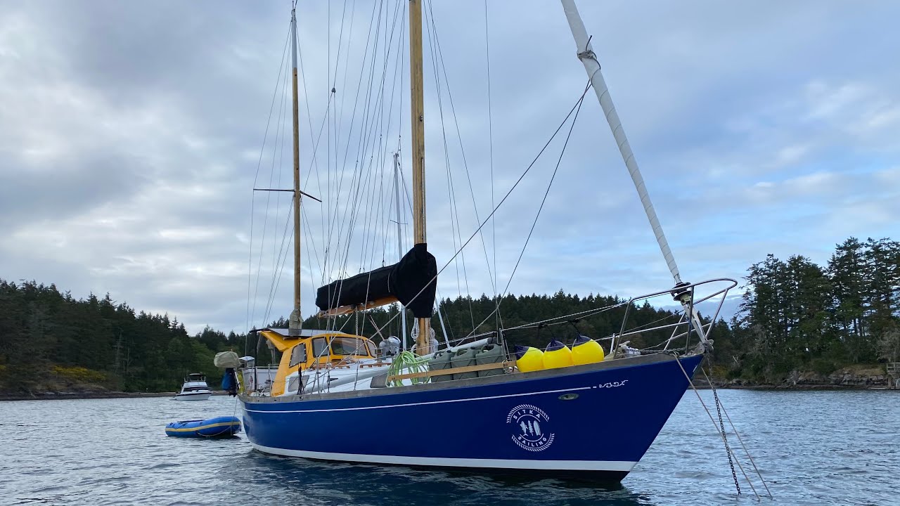 Young Couple Living ABOARD a 41 foot SAILBOAT! Ep 3