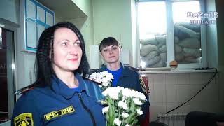 Игорь Захаревич поздравил женщин работниц больницы, МЧС Дебальцево с 8 марта