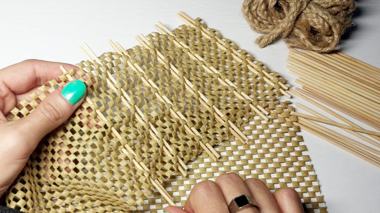 It is very beautiful. The best DIY IDEA with bath mat and wooden skewer.the best of waste